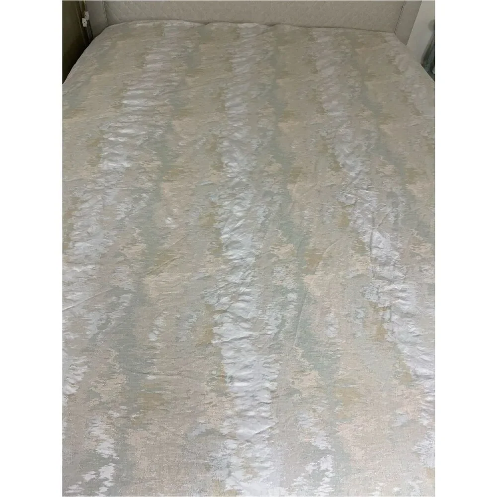 Frontgate King Duvet Jaquard in a silvery white , light peach , pale green